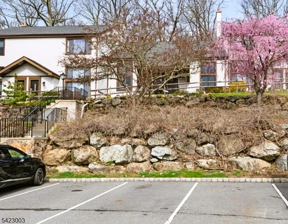 $389,000 | 11196 Dell Place, Stanhope, NJ 07874