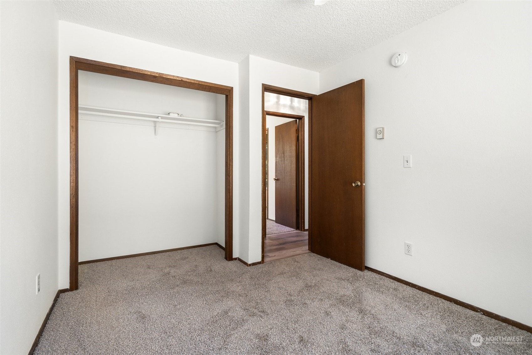 15952 Levin Road Northwest Poulsbo, WA 98370 - Photo 14 of 35 Gallery Image 14