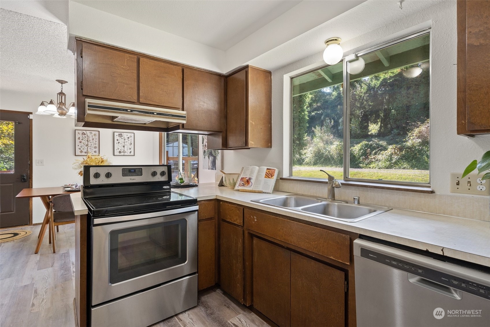 15952 Levin Road Northwest Poulsbo, WA 98370 - Photo 8 of 35 Gallery Image 8
