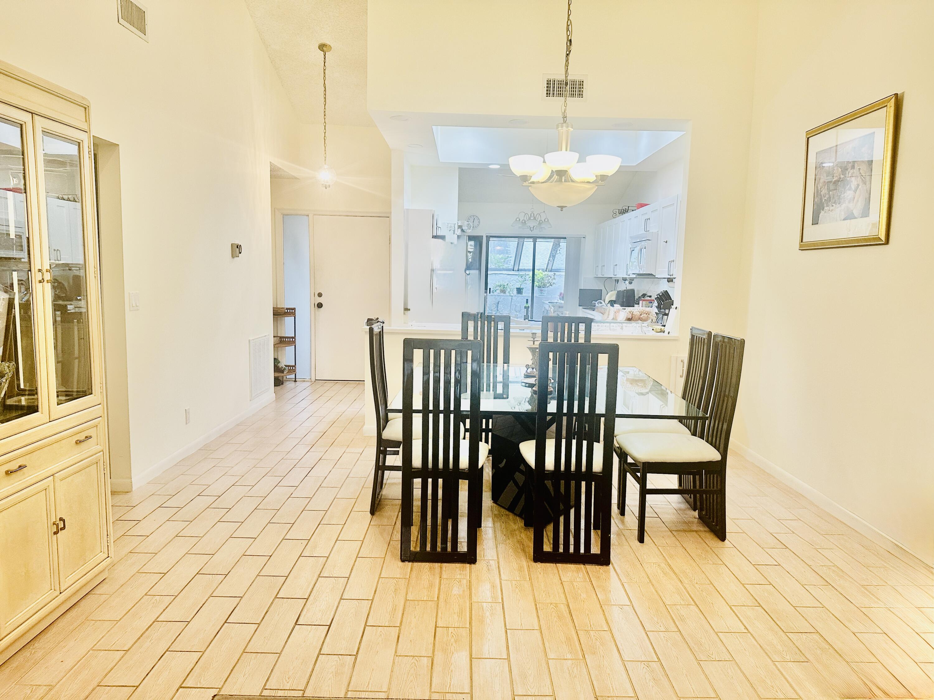 10900 Waterberry Court Boca Raton, FL 33498 - Photo 6 of 19 IMG_8284