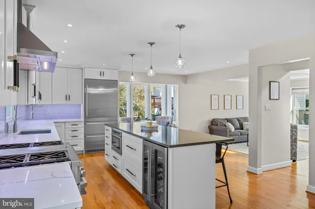 $639,900 | 4202 Sugar Pine Court, Burtonsville, MD 20866