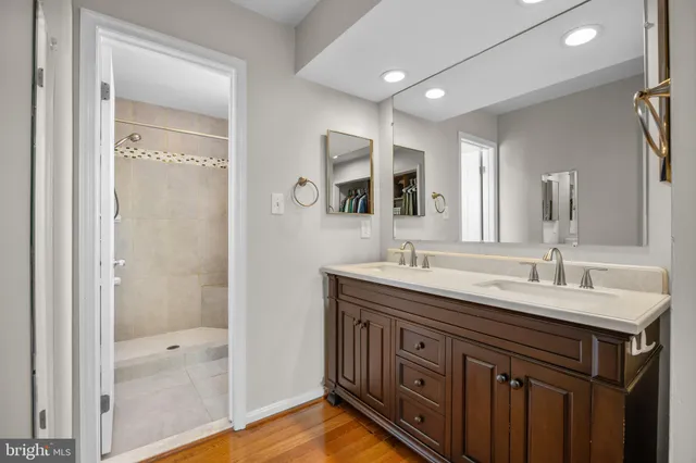 $639,900 | 4202 Sugar Pine Court, Burtonsville, MD 20866