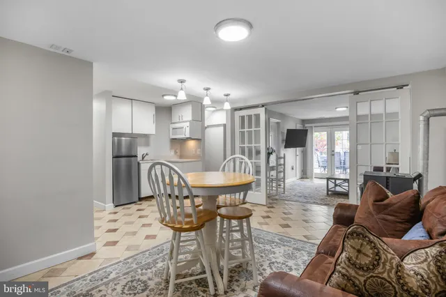 $639,900 | 4202 Sugar Pine Court, Burtonsville, MD 20866