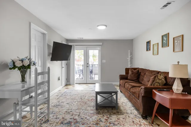 $639,900 | 4202 Sugar Pine Court, Burtonsville, MD 20866