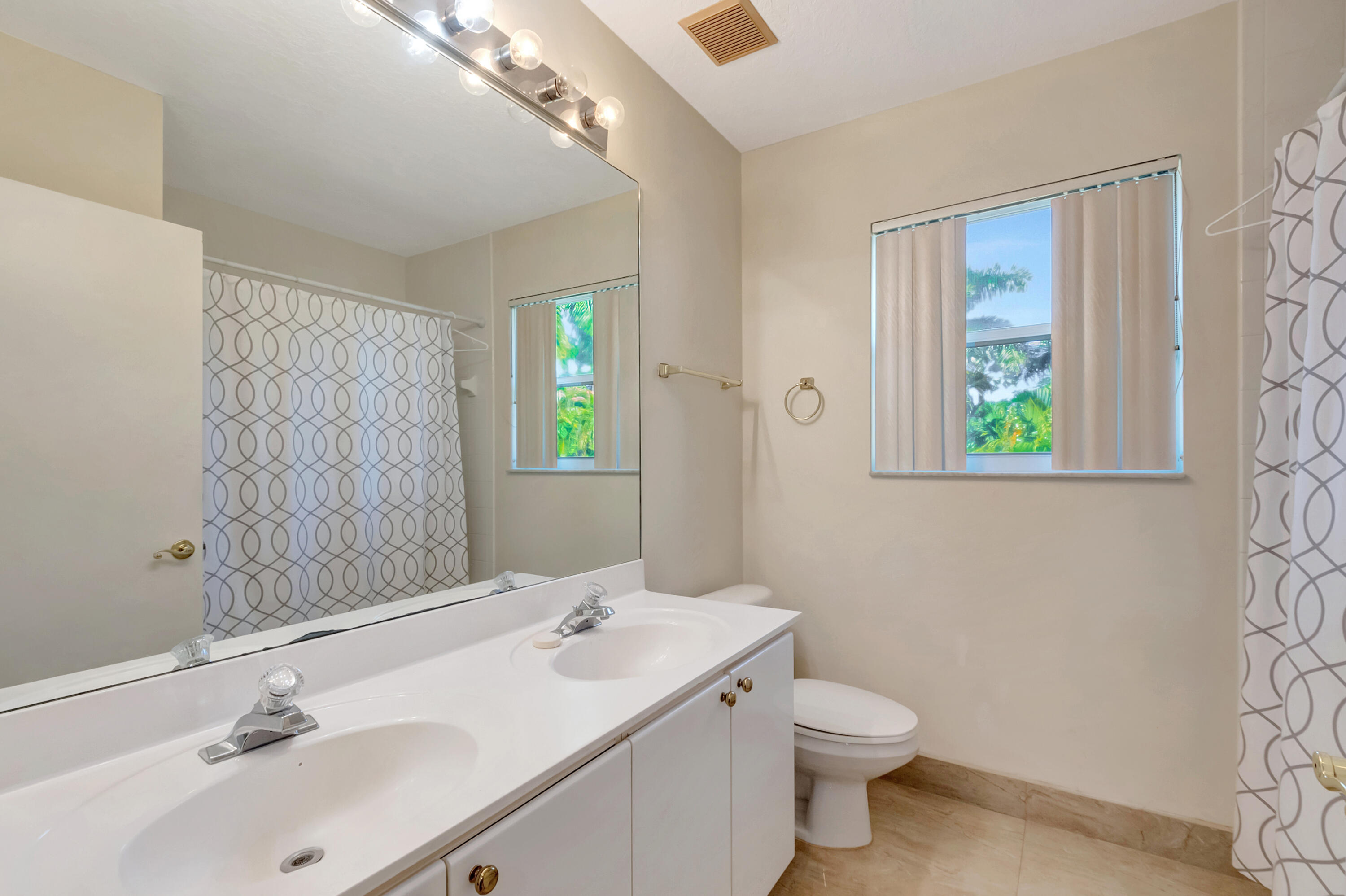 11380 Sea Grass Circle Boca Raton, FL 33498 - Photo 37 of 81 DSC_7415