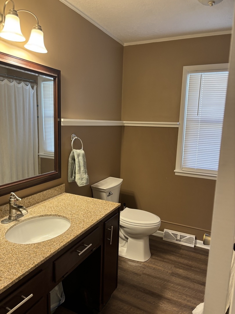 400 East Knox Street Morrison, IL 61270 - Photo 7 of 17