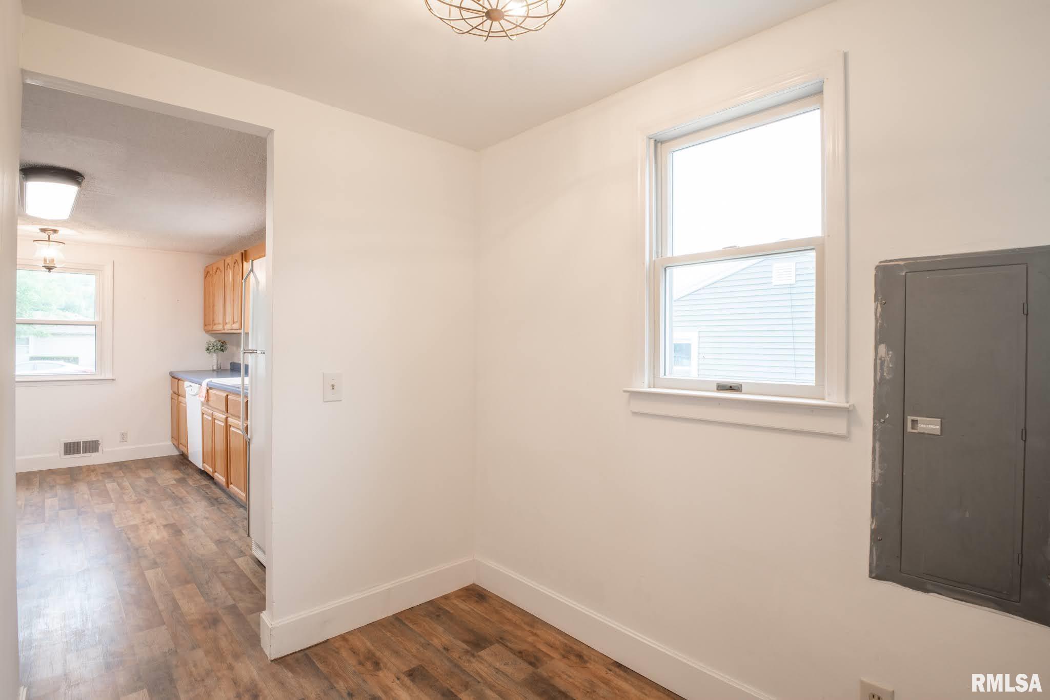 706 North Tower Road Peoria, IL 61604 - Photo 34 of 50 Gallery Image 34