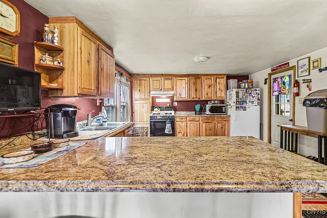 $139,999 | 2015 Highway 8, Brookfield, NY 13364