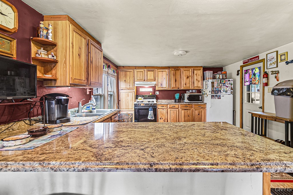 2015 Highway 8 Brookfield, NY 13364 - Photo 17 of 36