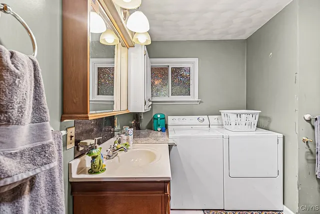 $139,999 | 2015 Highway 8, Brookfield, NY 13364