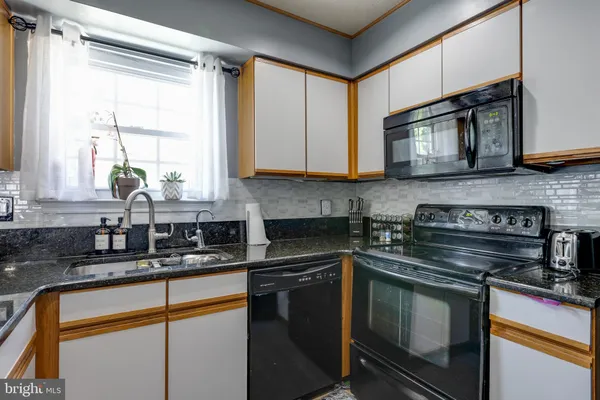 $2,700 | 8329 Founders Woods Way, Fort Washington, MD 20744