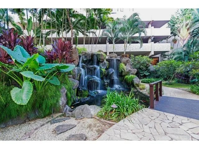 $3,000 | 343 Hobron Lane, Unit 2201, Honolulu, HI 96815