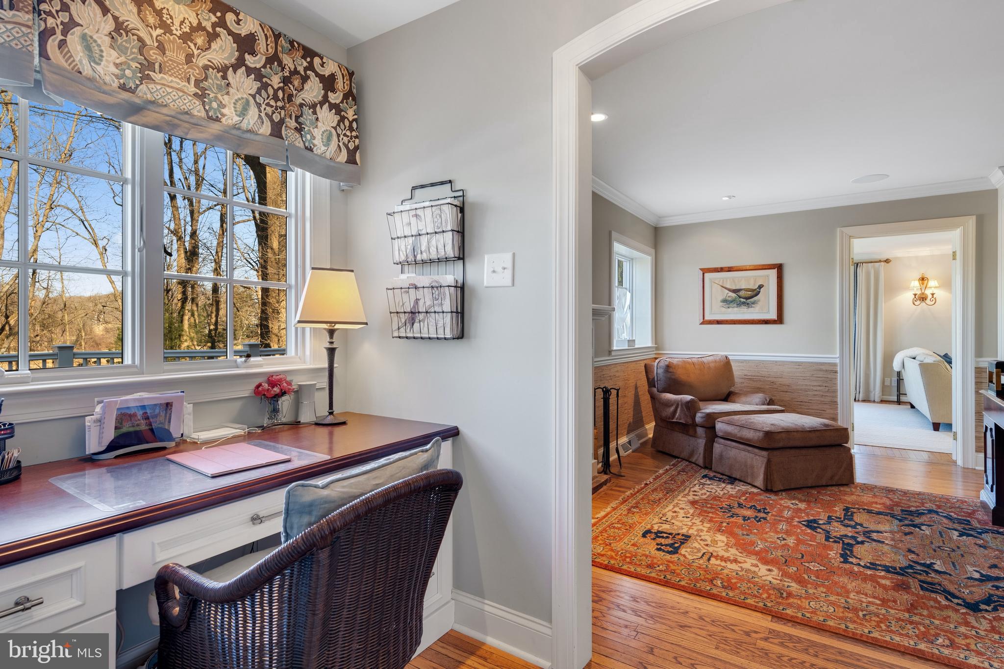 654 Malin Road Newtown Square, PA 19073 - Photo 14 of 34 Bonus Work Station Near Kitchen