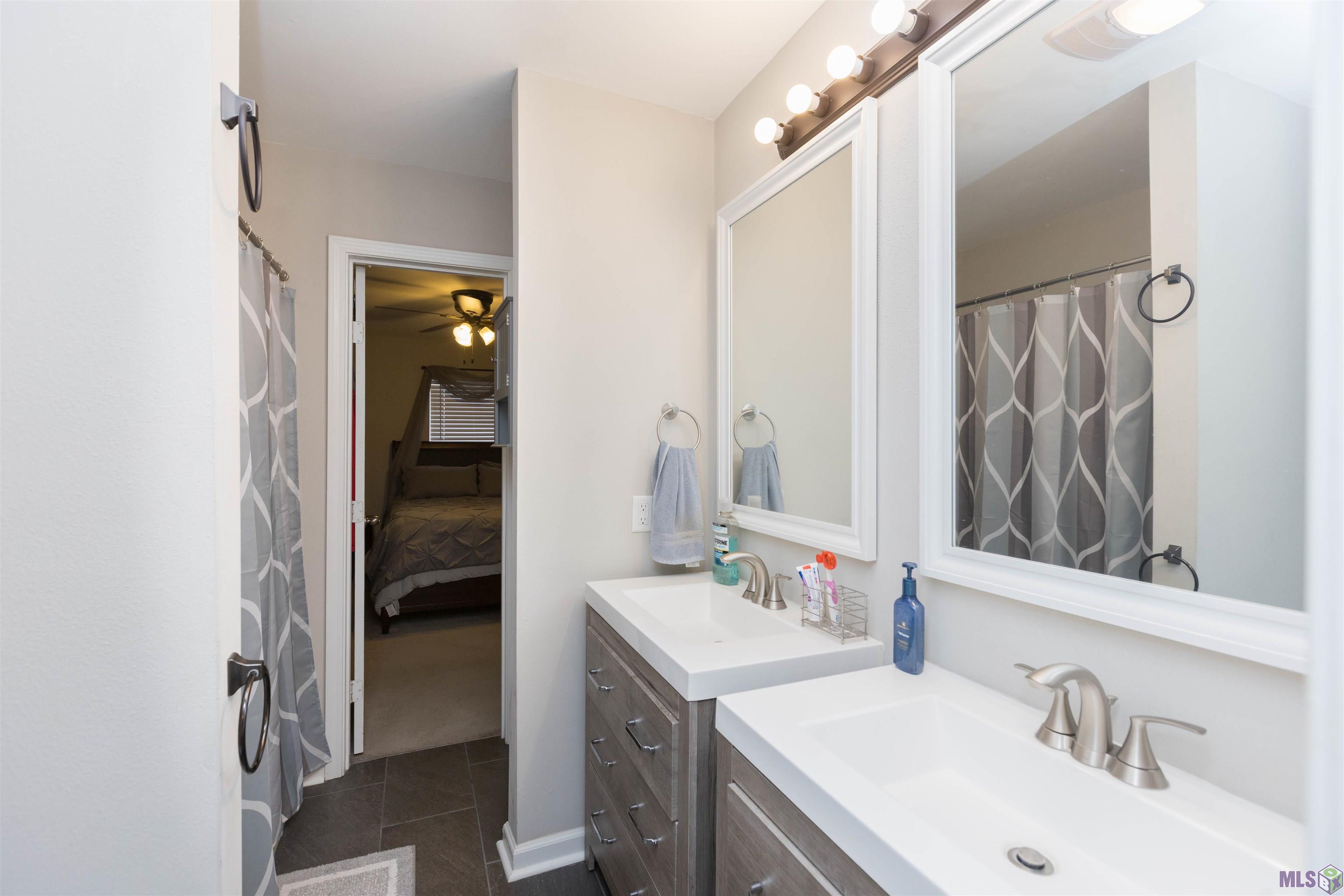 1684 Brightside Drive, Unit B Baton Rouge, LA 70820 - Photo 16 of 18 Gallery Image 16