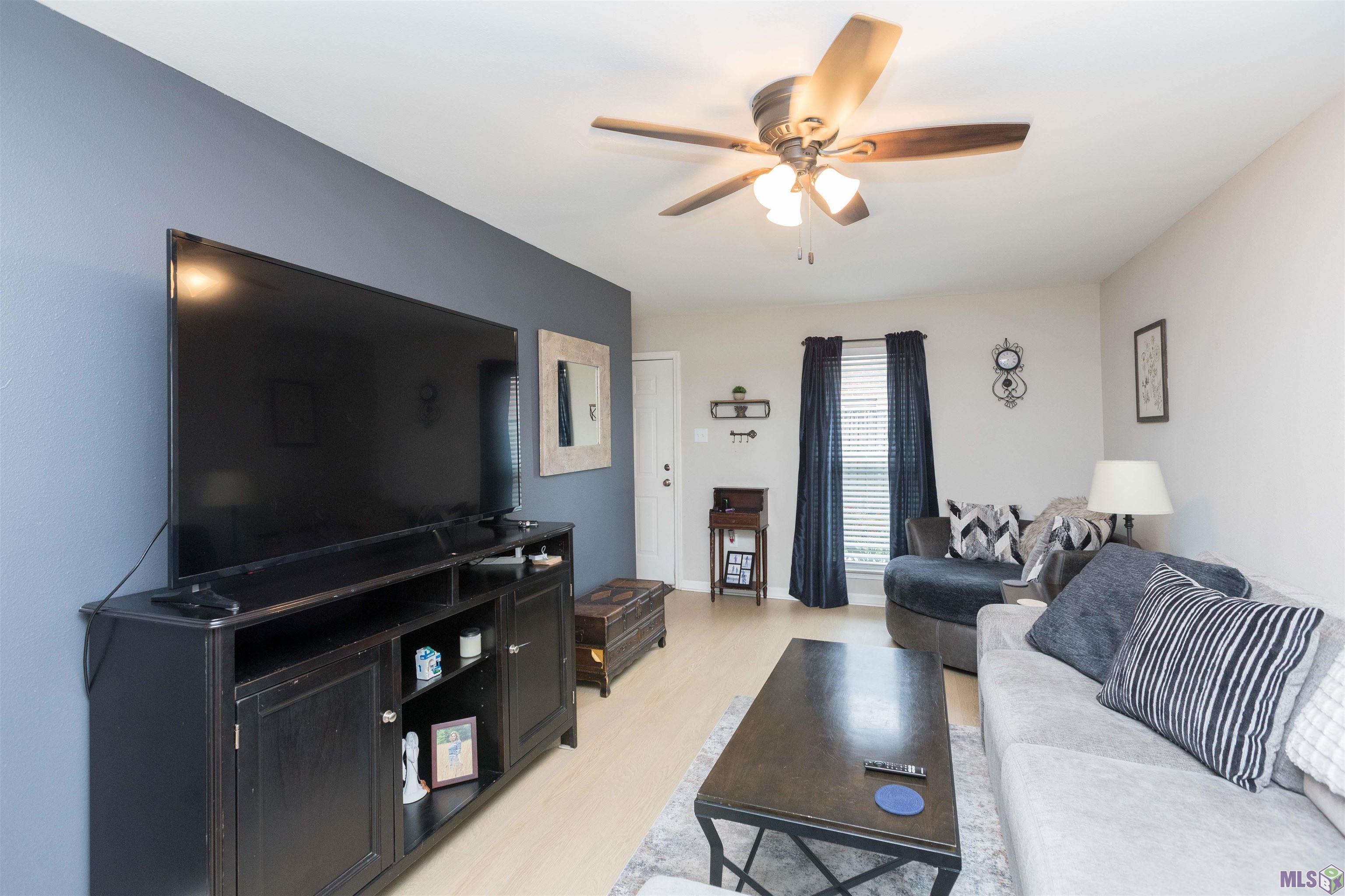 1684 Brightside Drive, Unit B Baton Rouge, LA 70820 - Photo 5 of 18 Gallery Image 5