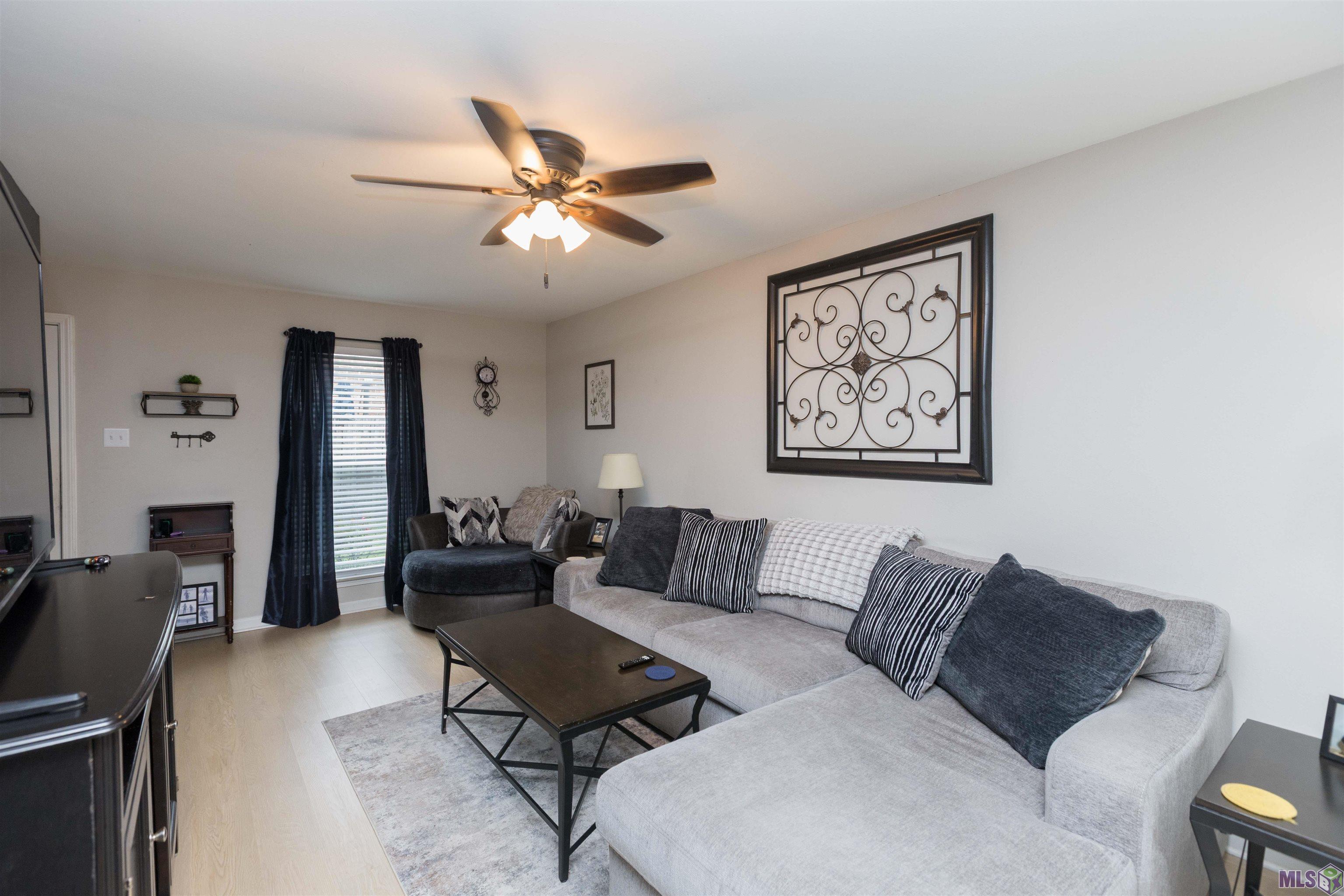 1684 Brightside Drive, Unit B Baton Rouge, LA 70820 - Photo 6 of 18 Gallery Image 6