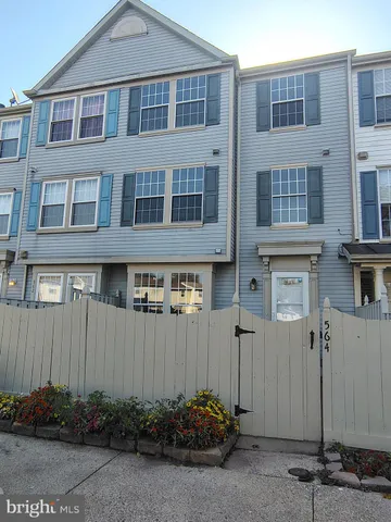 $2,450 | 564 Hollyberry Way, Frederick, MD 21703
