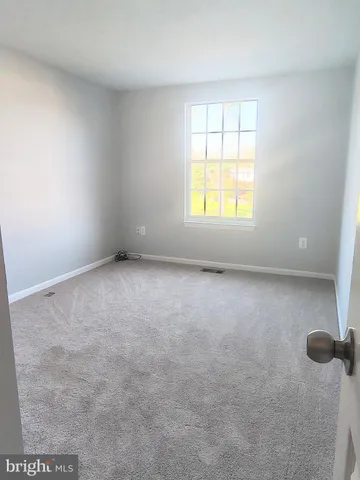 $2,450 | 564 Hollyberry Way, Frederick, MD 21703