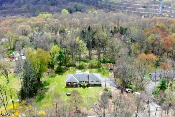 $569,000 | 238 Andover Sparta Road, Newton, NJ 07860