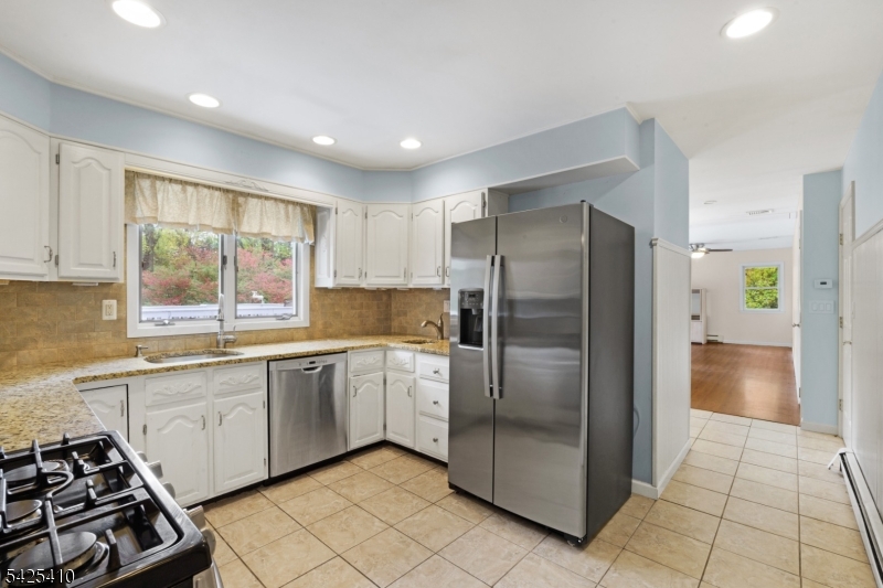 238 Andover Sparta Road Newton, NJ 07860 - Photo 7 of 33