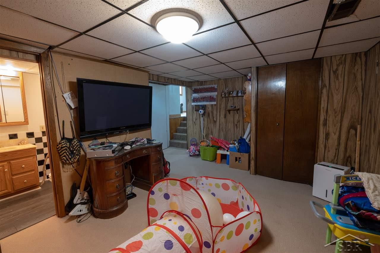 11070 Lange Road Birch Run, MI 48415 - Photo 12 of 38