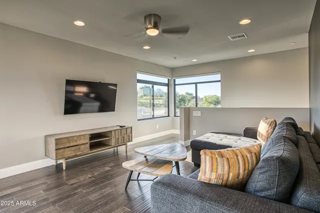 $30,000 | 7008 North 69th Place, Paradise Valley, AZ 85253