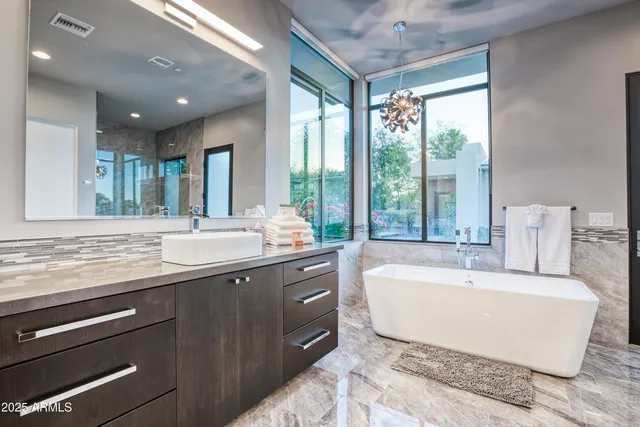 $30,000 | 7008 North 69th Place, Paradise Valley, AZ 85253