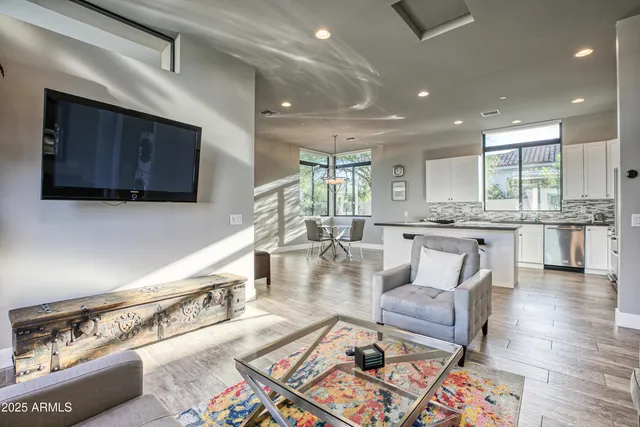 $30,000 | 7008 North 69th Place, Paradise Valley, AZ 85253