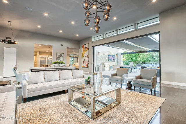 $30,000 | 7008 North 69th Place, Paradise Valley, AZ 85253