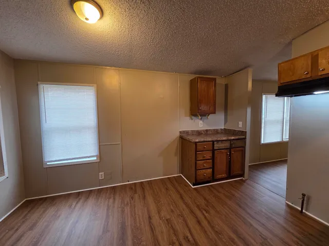 $1,000 | 2956 Lake Park Road, Memphis, TN 38127