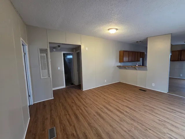 $1,000 | 2956 Lake Park Road, Memphis, TN 38127