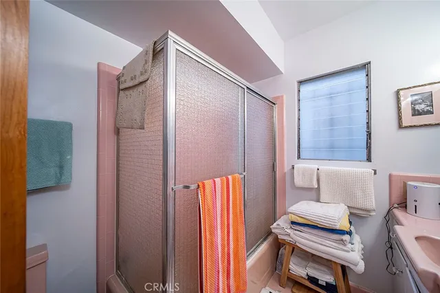 $414,900 | 1633 East 1st Street, Unit 3, Long Beach, CA 90802