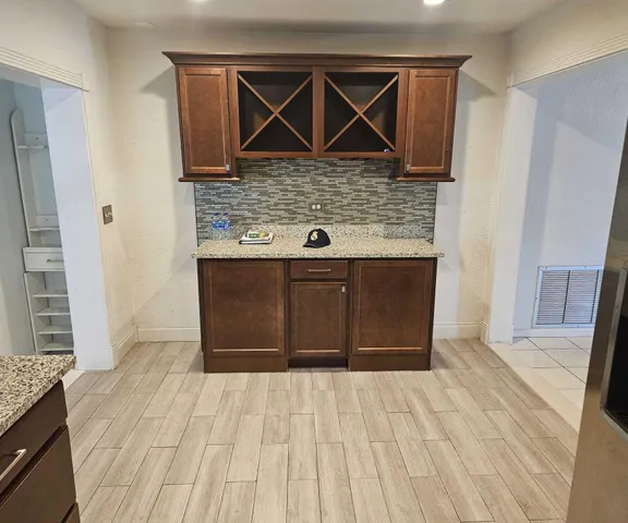 $3,000 | 1943 Kirk Road, Palm Springs, FL 33406