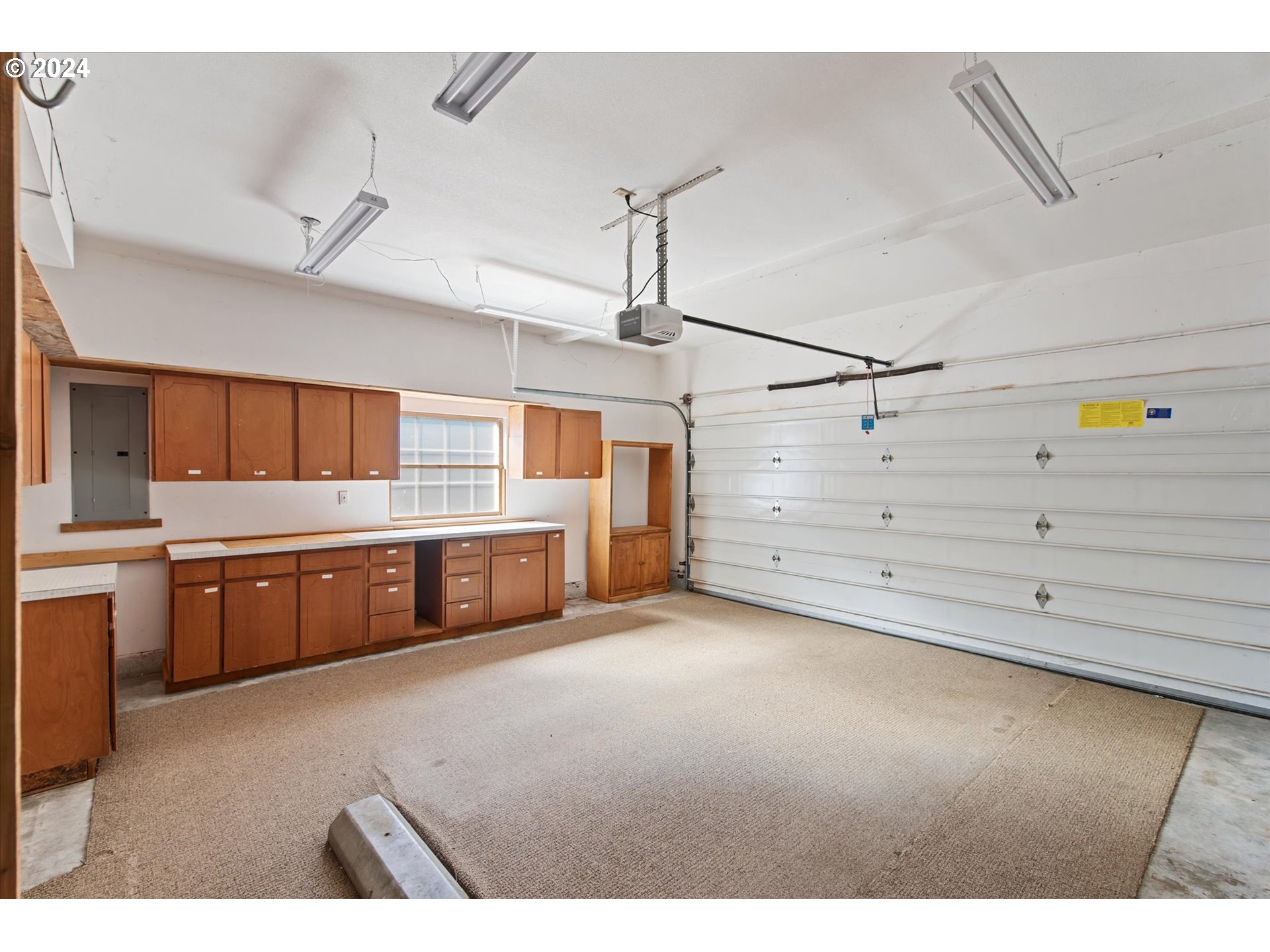 320 Modrow Road Kalama, WA 98625 - Photo 32 of 39 Garage