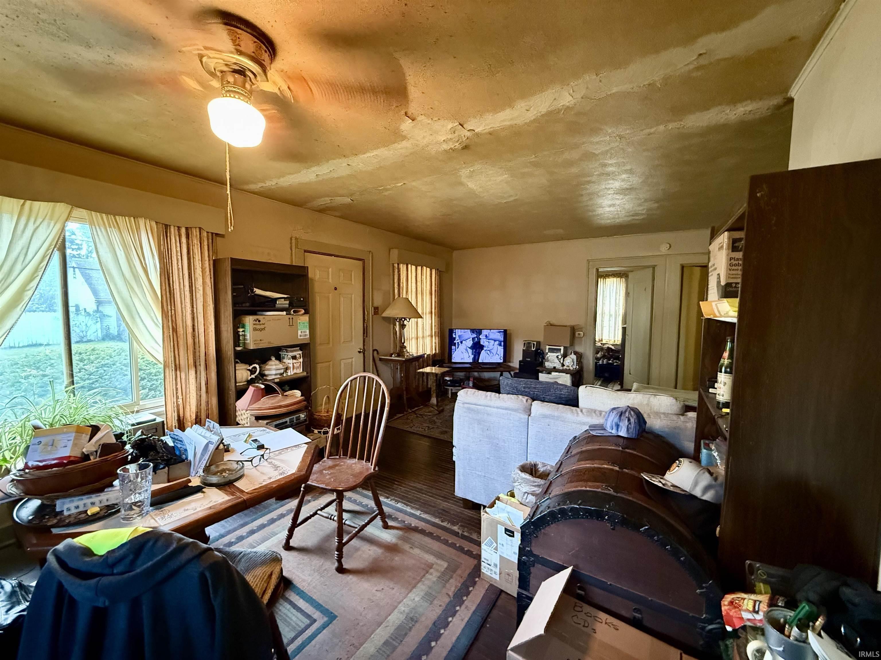 1811 Colerick Street Fort Wayne, IN 46806 - Photo 4 of 12 Gallery Image 4
