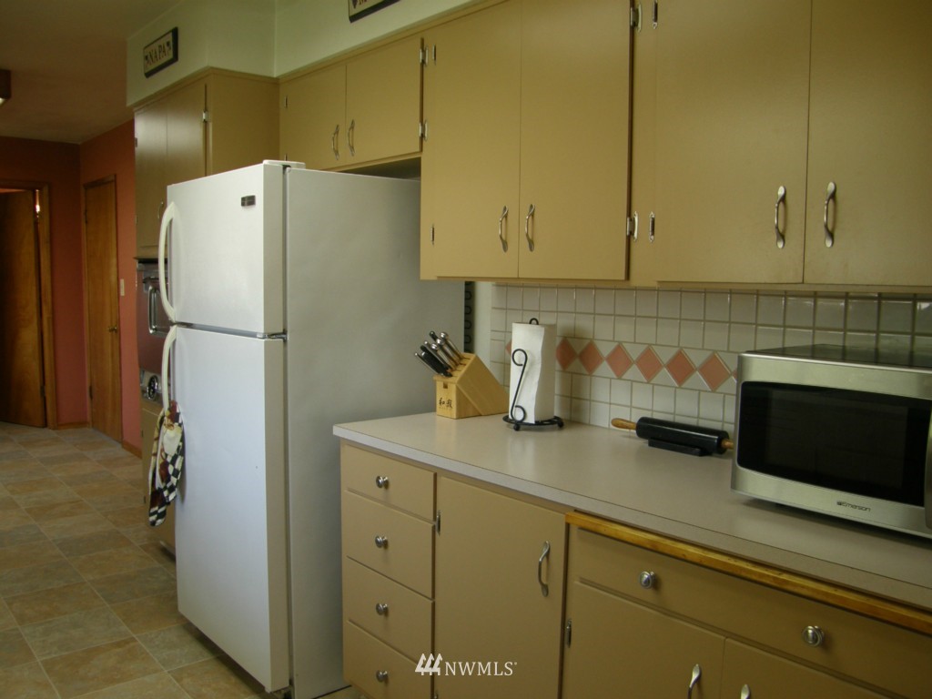 5908 Karjala Road Aberdeen, WA 98520 - Photo 6 of 22 Gallery Image 6