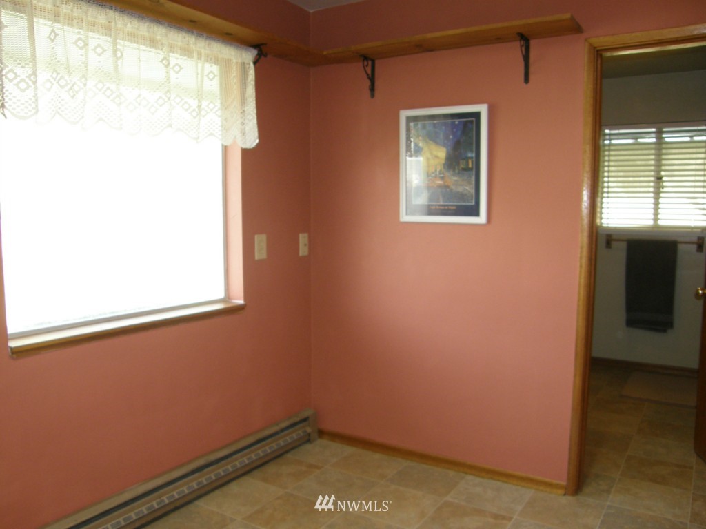 5908 Karjala Road Aberdeen, WA 98520 - Photo 9 of 22 Gallery Image 9