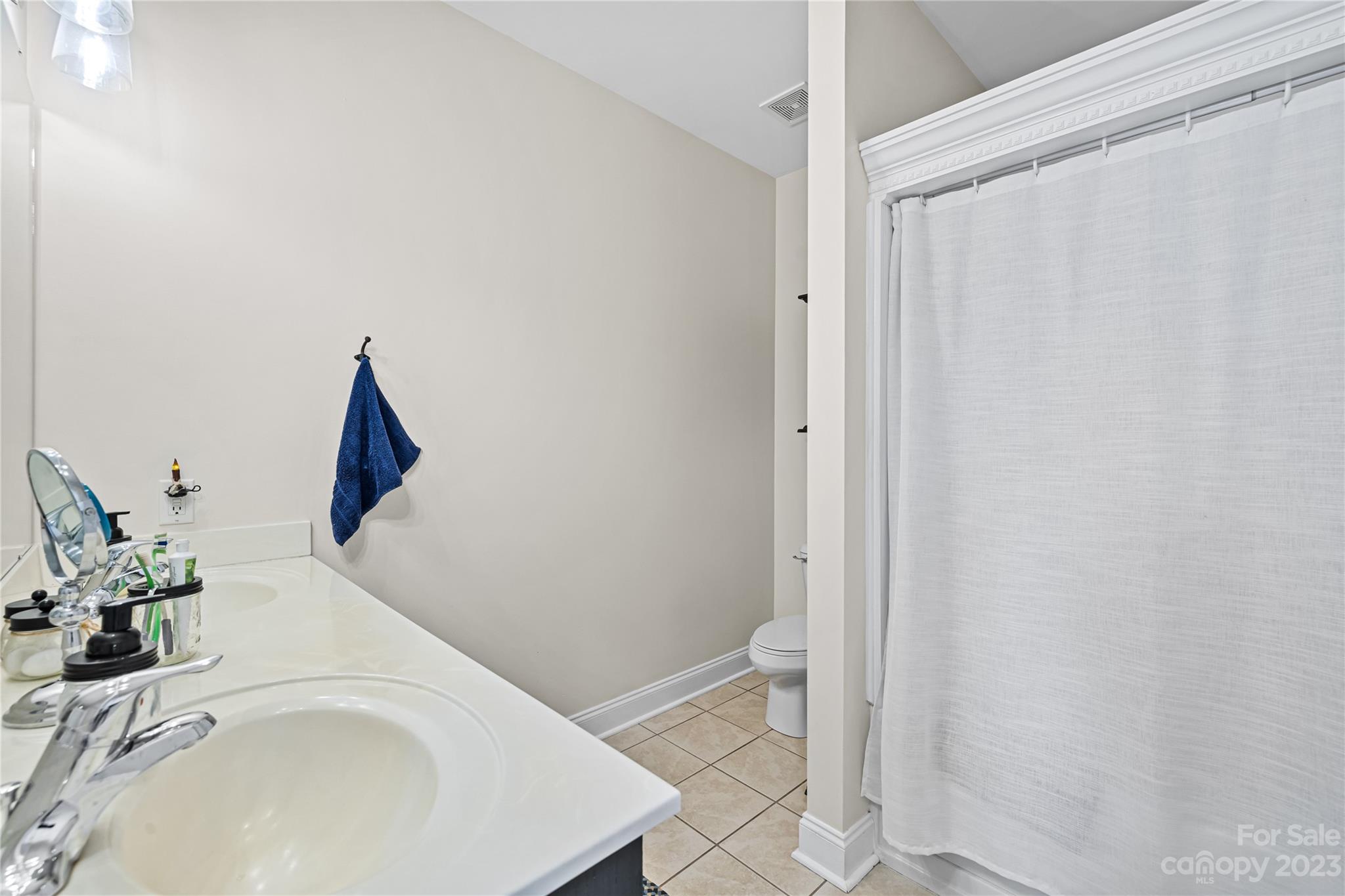 374 Owens Road Clover, SC 29710 - Photo 15 of 42 a bathroom with a sink and a tub