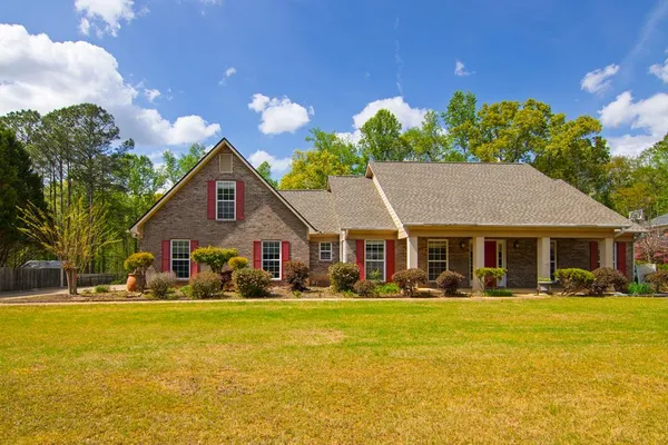 $474,500 | 476 Wildwood Plantation Drive, Cataula, GA 31804
