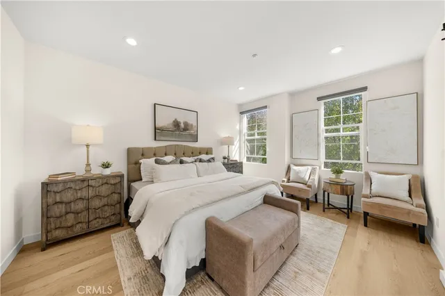 $1,350,000 | 1906 Timberwood, Irvine, CA 92620