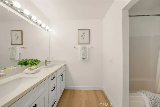 $1,350,000 | 1906 Timberwood, Irvine, CA 92620