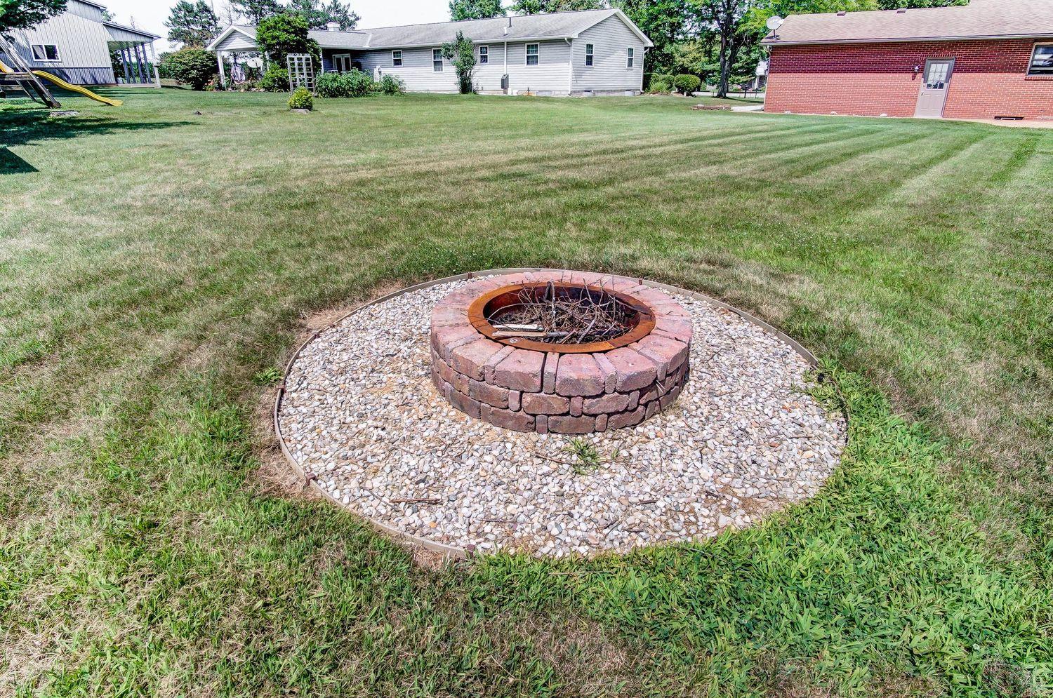 2085 Crissinger Road Marion, OH 43302 - Photo 27 of 30 Gallery Image 27