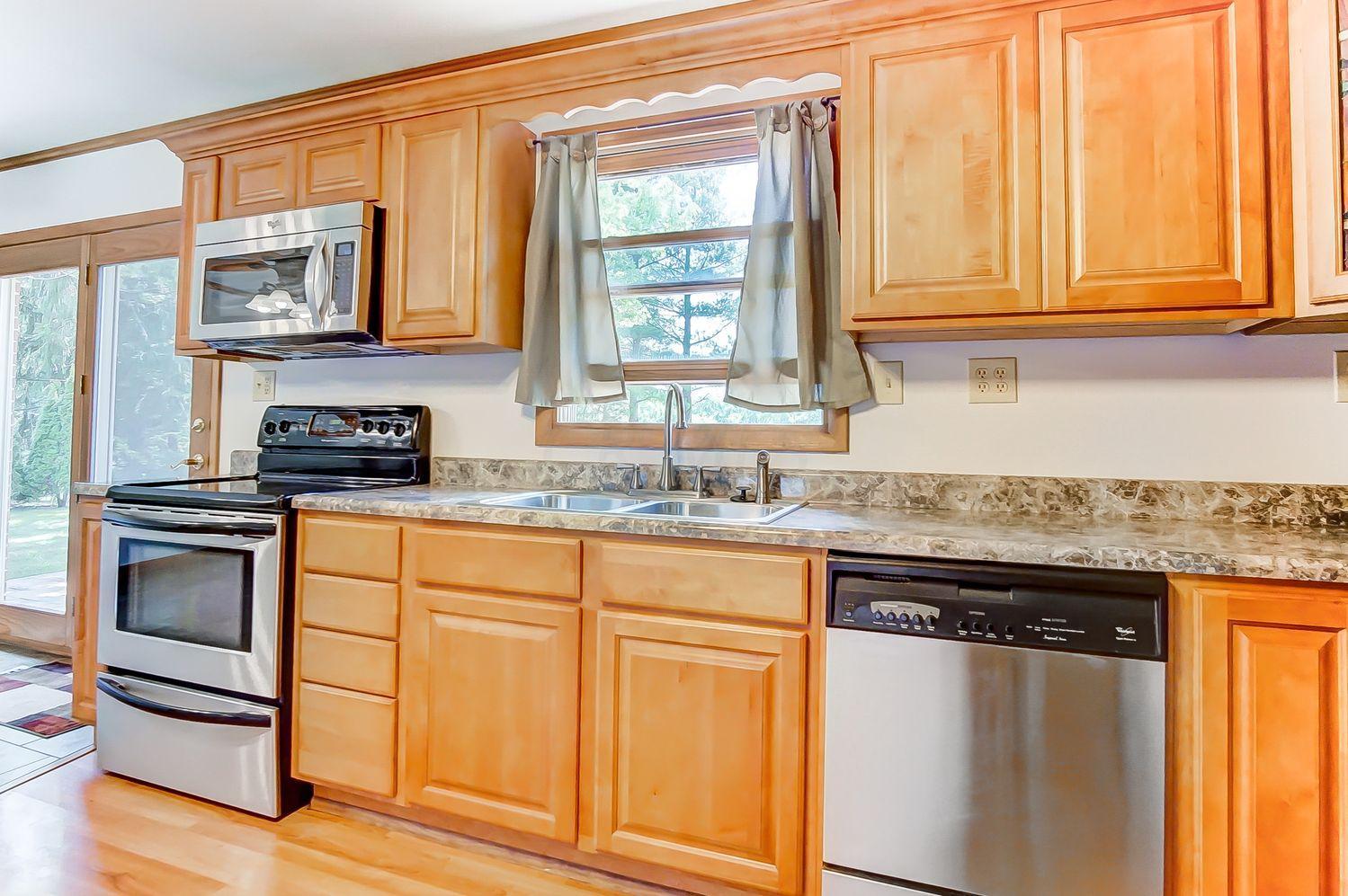 2085 Crissinger Road Marion, OH 43302 - Photo 9 of 30 Gallery Image 9