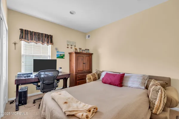 $399,900 | 45 Tuscany Circle, Manchester Township, NJ 08759