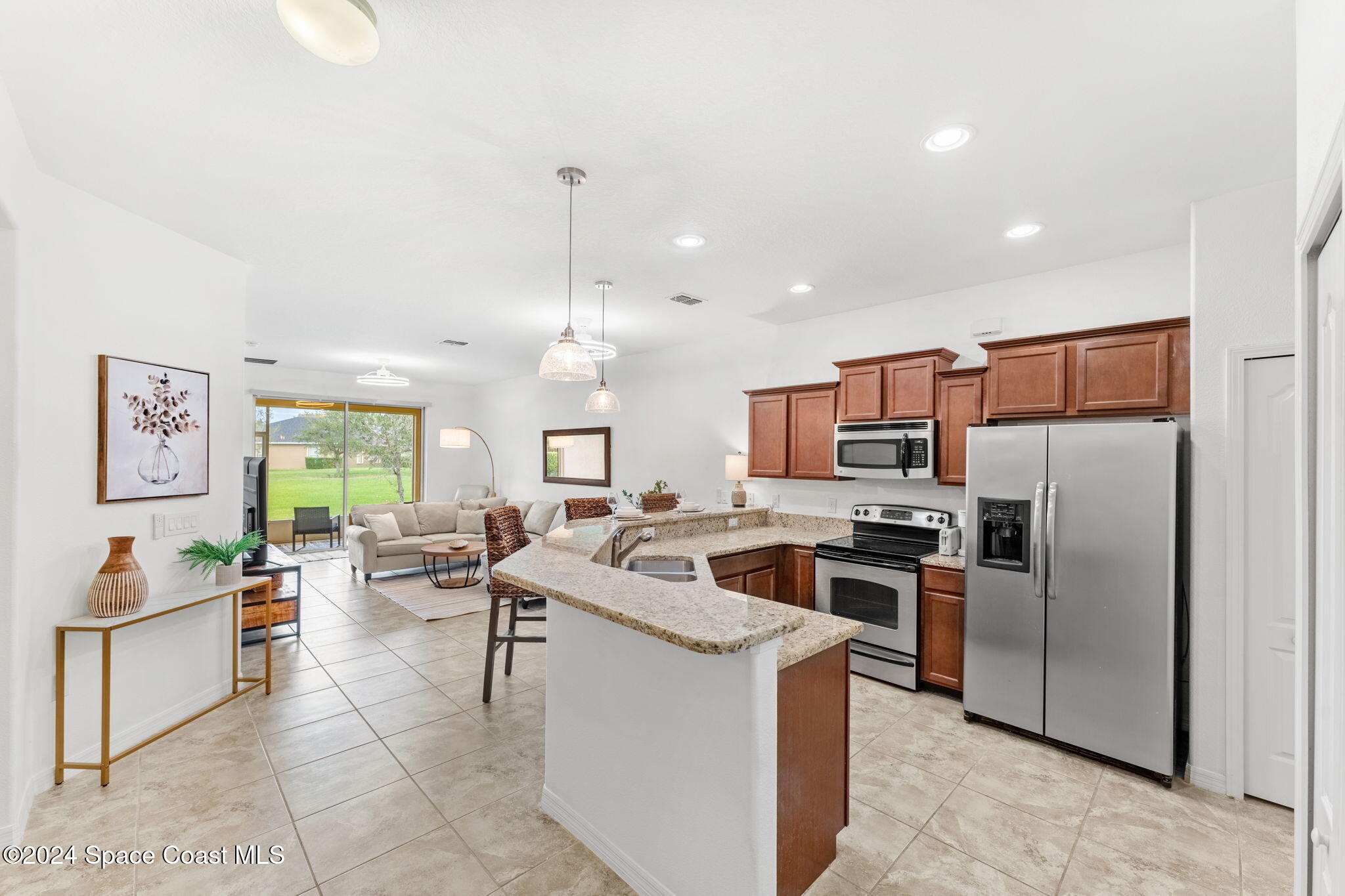 3490 Funston Circle Melbourne, FL 32940 - Photo 11 of 40 9-web-or-mls-DSC07172-HDR