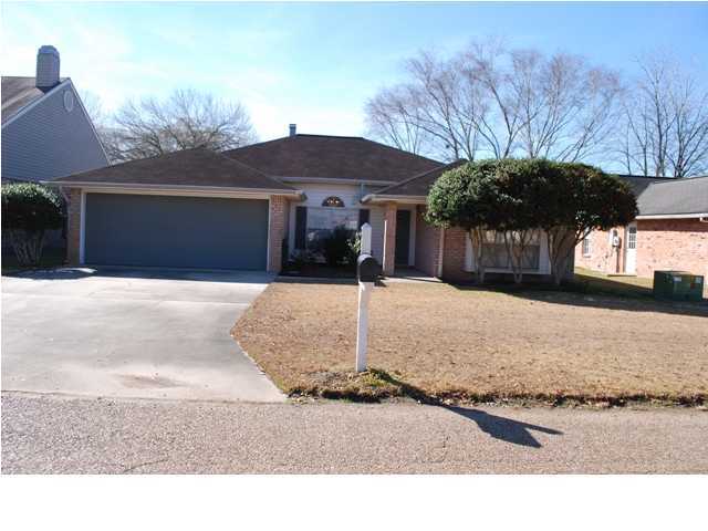 818 Rosedown Lane Lafayette, LA 70503 - Photo 1 of 20 Primary Photo