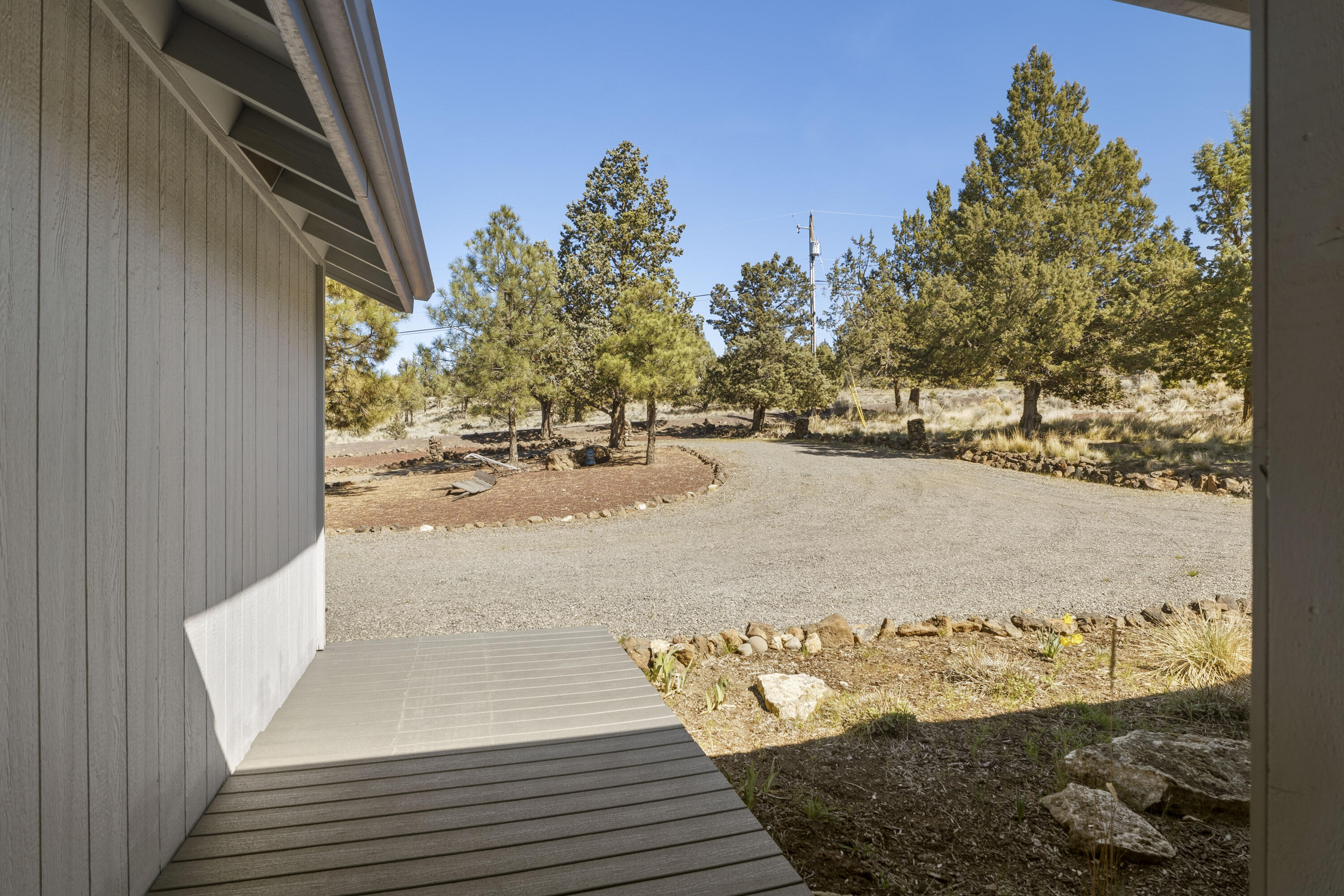 8449 Southwest Shad Road Terrebonne, OR 97760 - Photo 24 of 46 25-Exterior