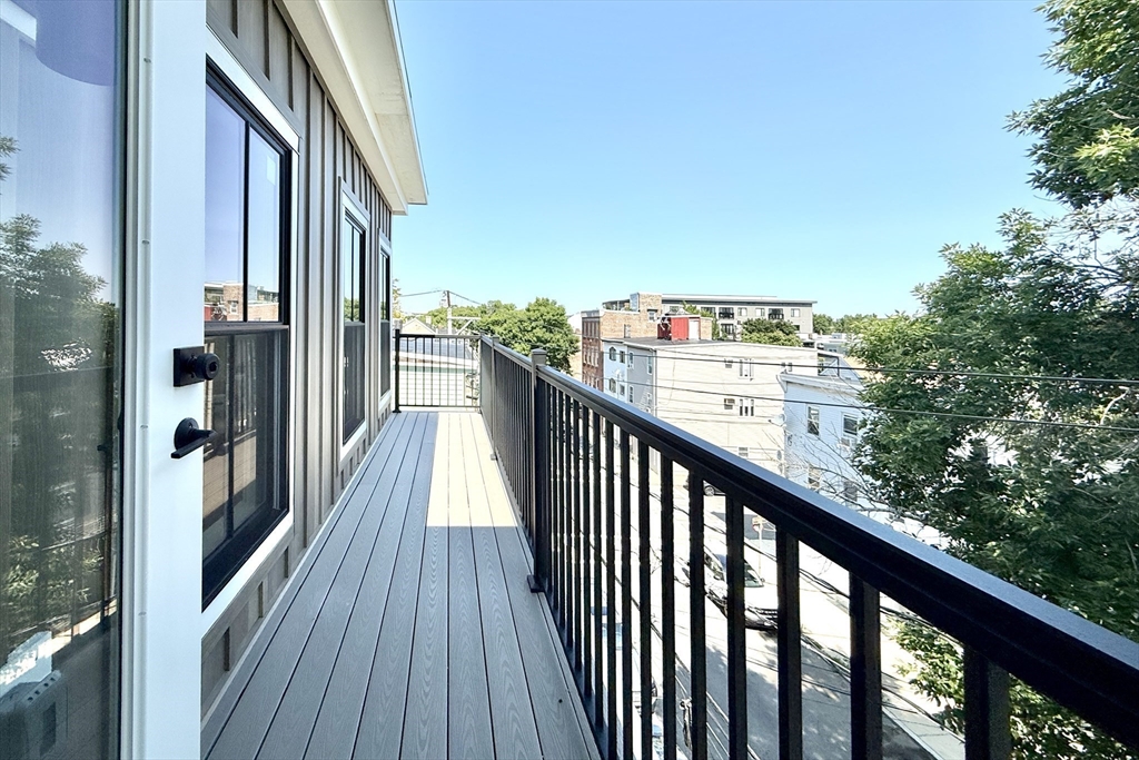 165 Everett Street, Unit 7 Boston, MA 02128 - Photo 23 of 28