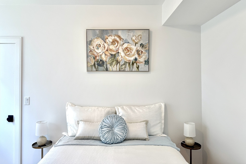 165 Everett Street, Unit 7 Boston, MA 02128 - Photo 3 of 28