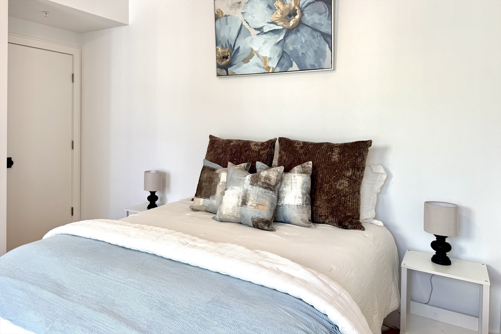 165 Everett Street, Unit 7 Boston, MA 02128 - Photo 10 of 28